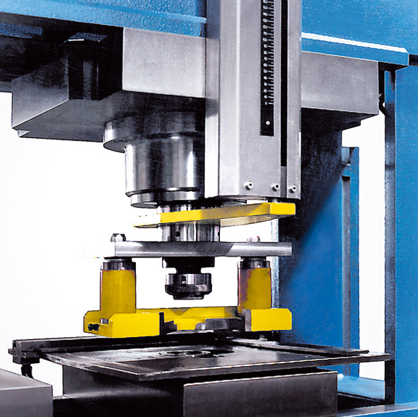 presse hydraulique d atelier HIDROGARNE outillage de poinconnage diametre 6 a 40 mm