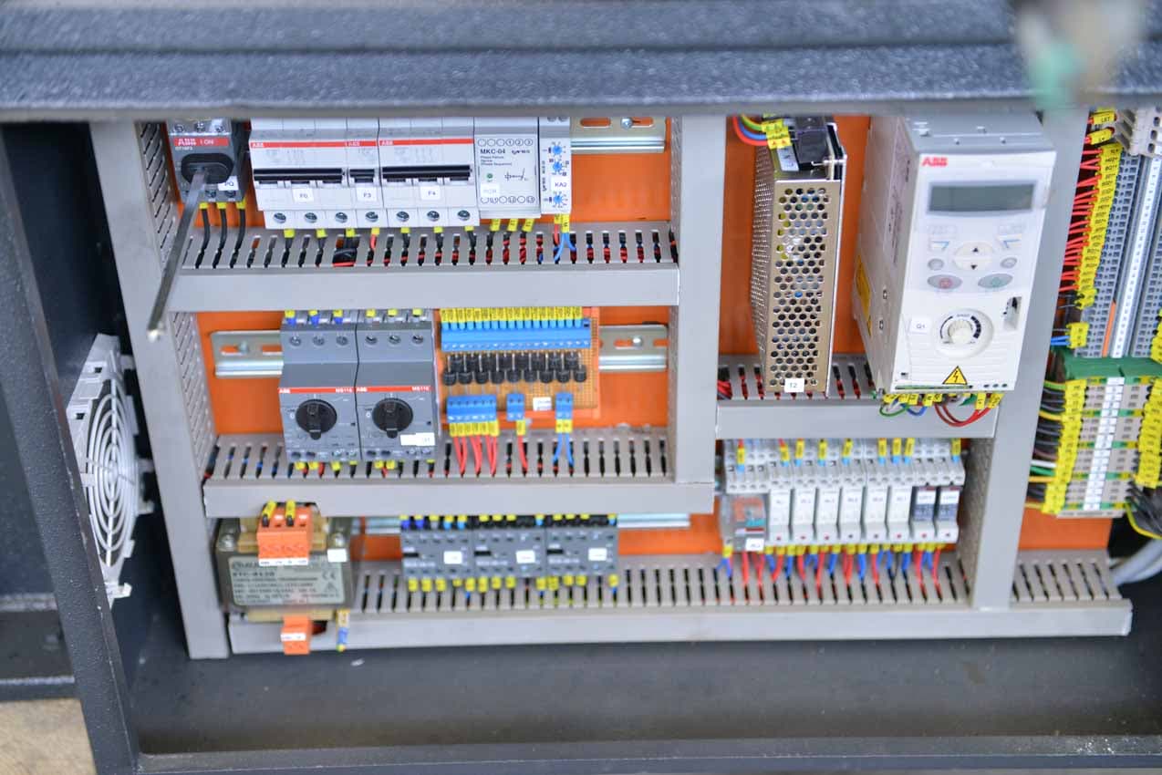 scie UBS S440CDGH NC 11