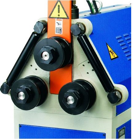 R H45 1 vue de la tête de la cintreuse à galets hydraulique BAILEIGH Industrial PRO DIS machines outils